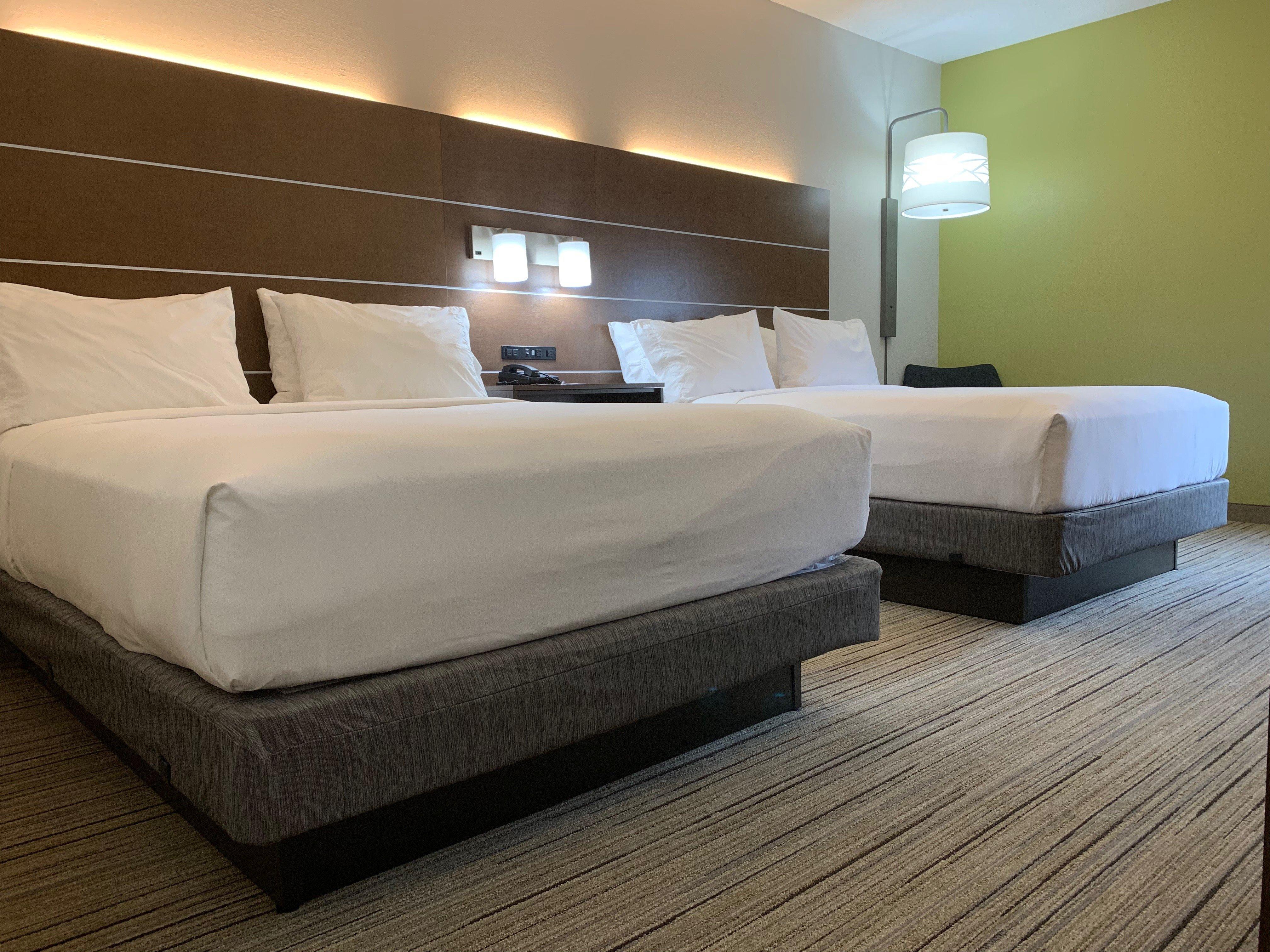 Holiday Inn Express Hillsborough-Durham Area By Ihg Dış mekan fotoğraf