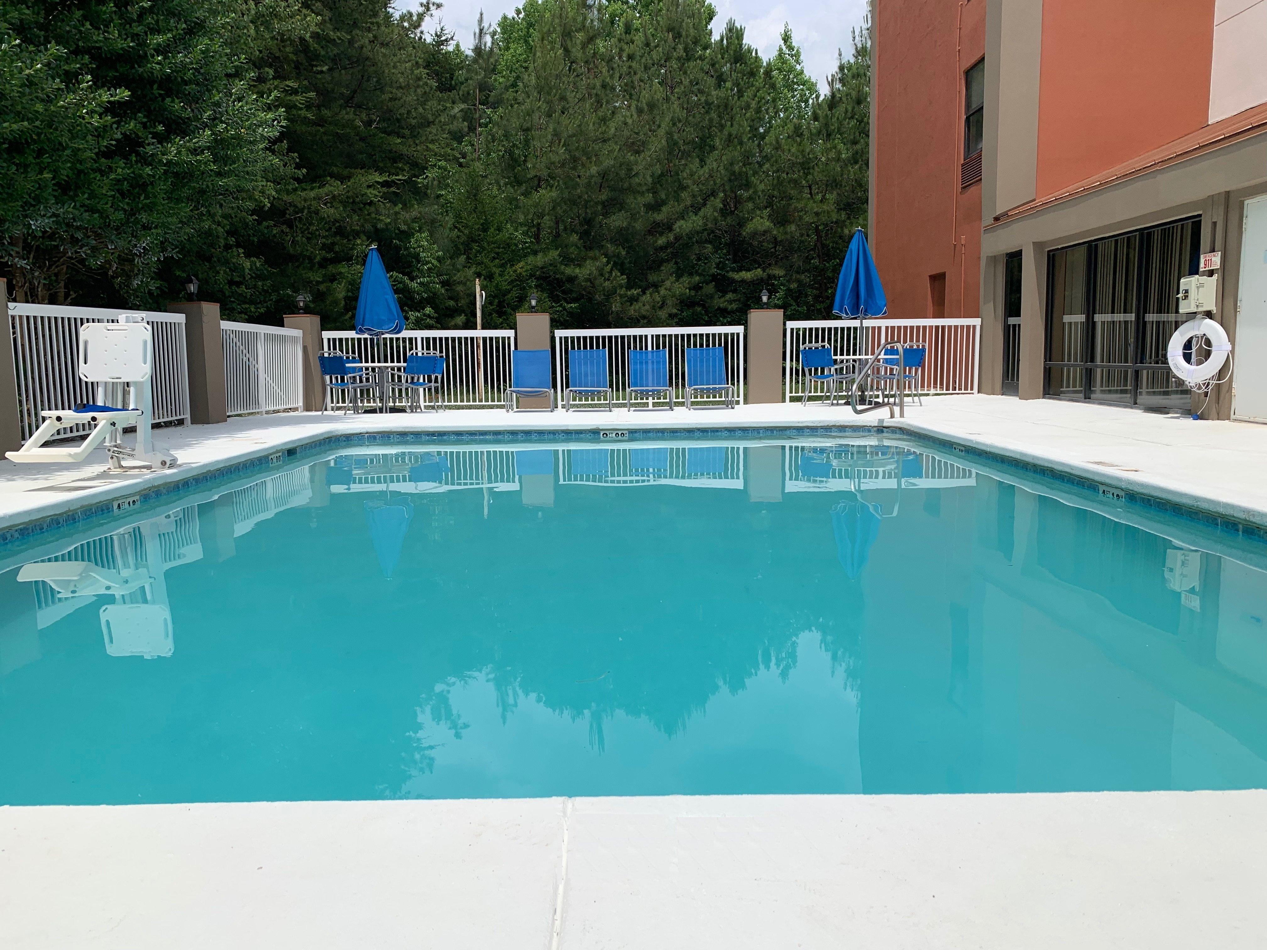 Holiday Inn Express Hillsborough-Durham Area By Ihg Dış mekan fotoğraf