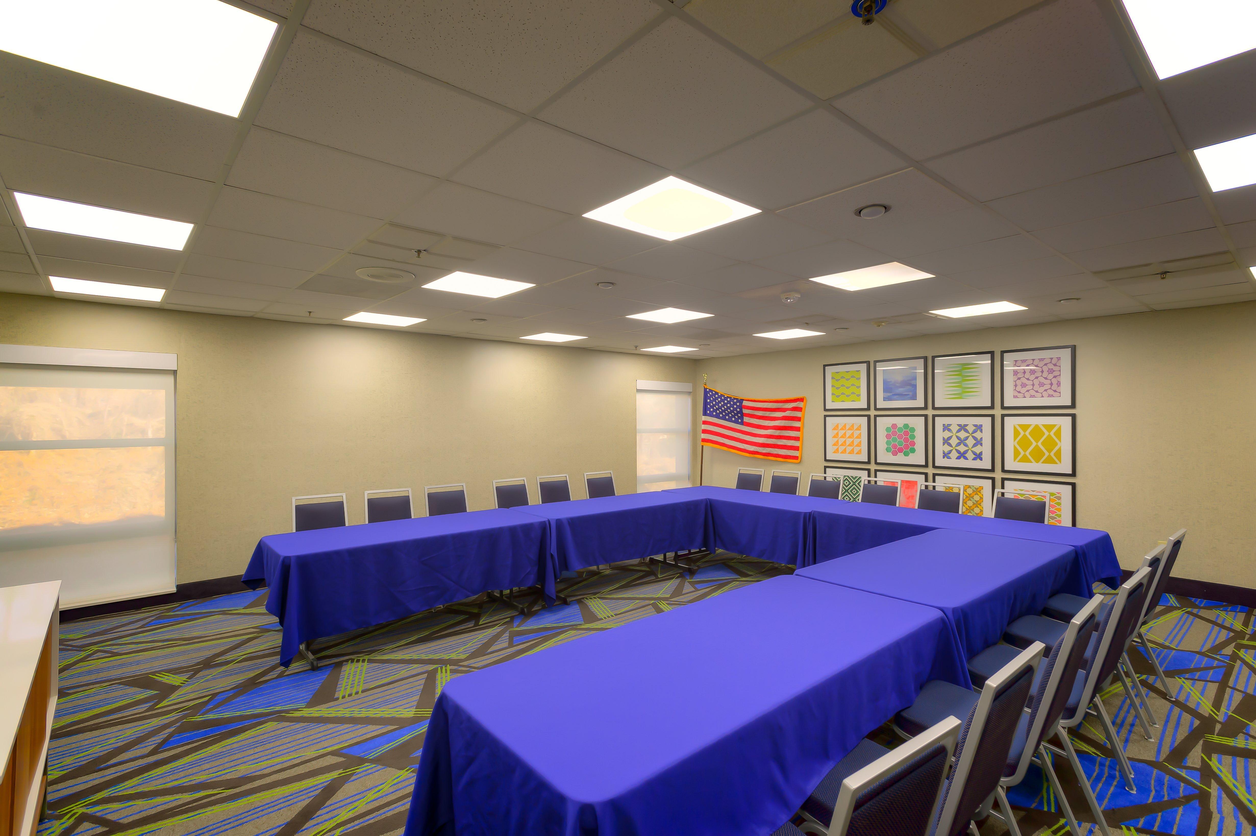 Holiday Inn Express Hillsborough-Durham Area By Ihg Dış mekan fotoğraf